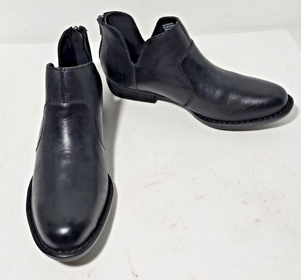 Born Women's Size 9M Black Leather Kerri Short Ankle Bootie Shoe D89903
